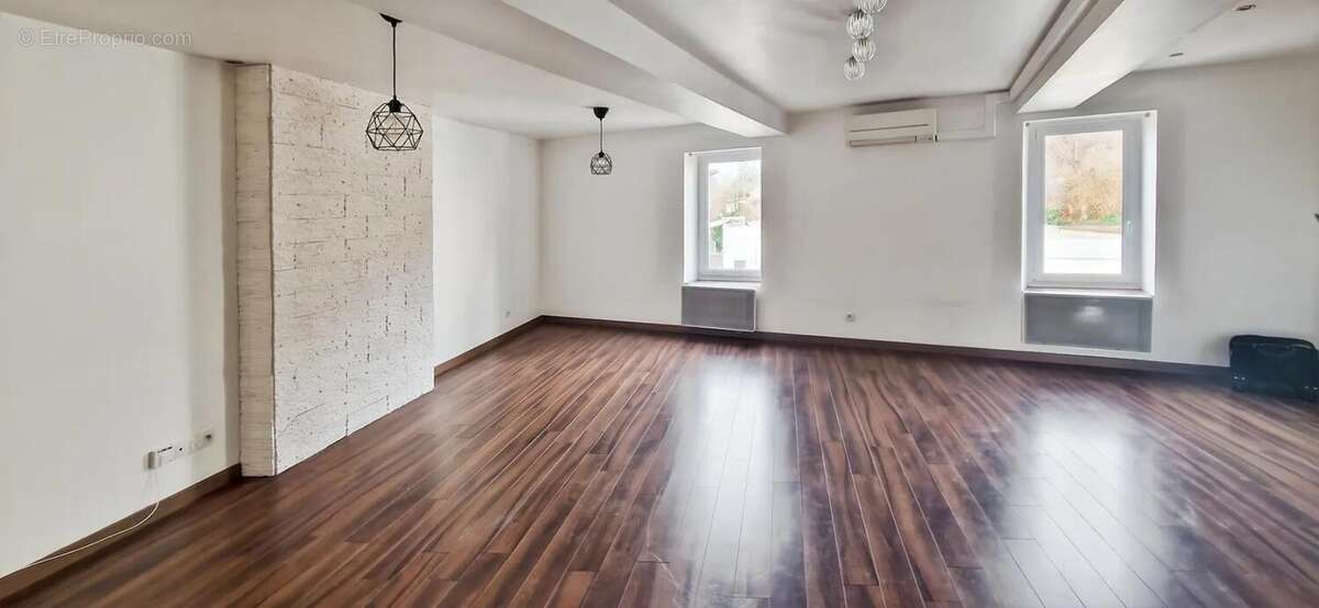 Appartement à AMBERIEU-EN-BUGEY