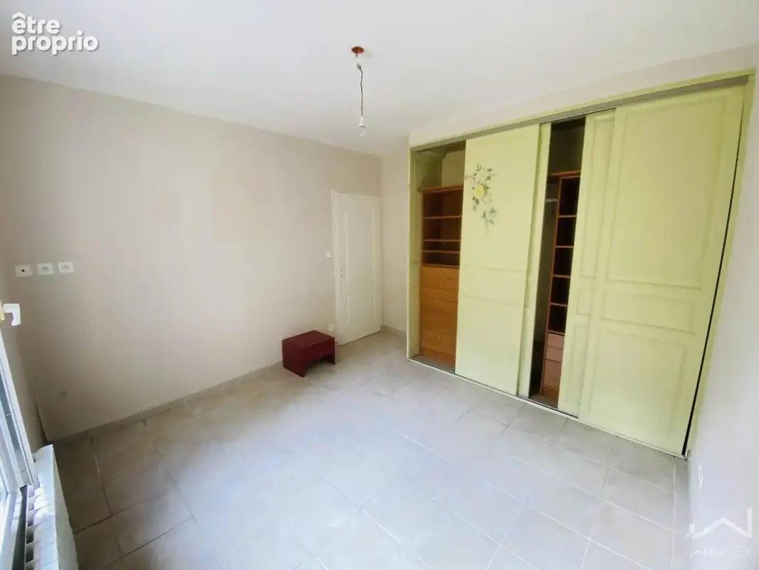 Maison de plain-pied 132 m2 - jardin clos - à proximité du centre de la gacilly - photo 7
