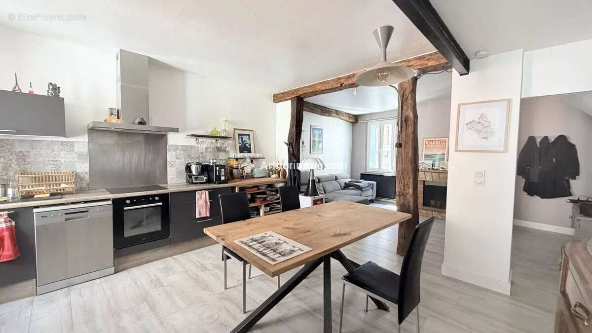 Vente Appartement Millau(12100) 140 000ï¿œ - photo 3