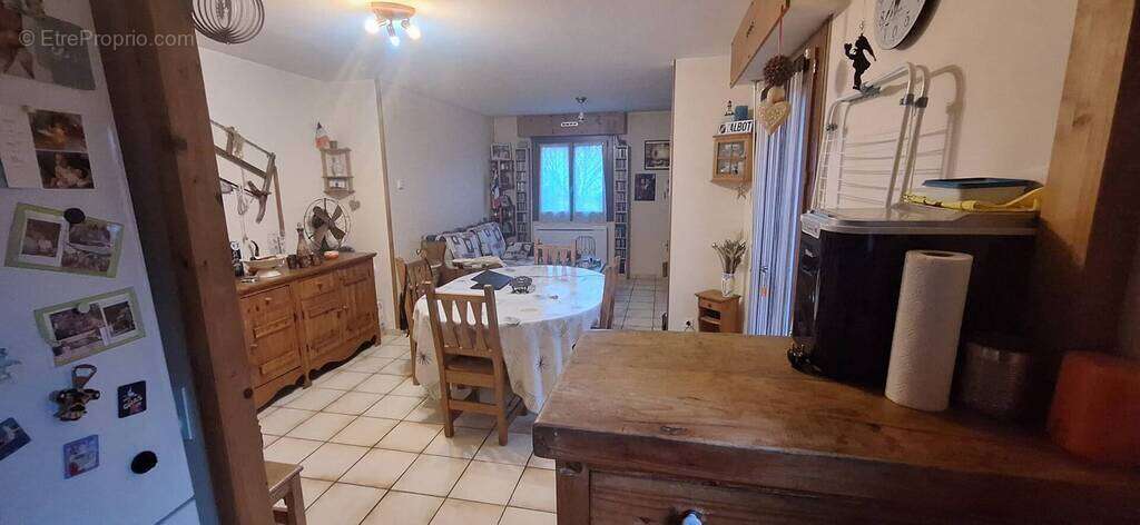 Appartement à GRILLY