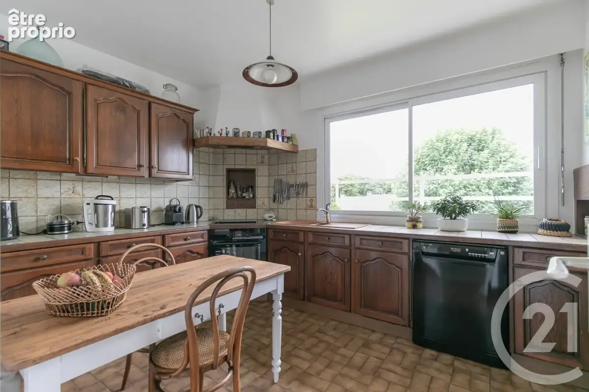 Appartement 6 pièces 105 m² à vendre à Chennevieres-Sur-Marne (94430) - photo 6