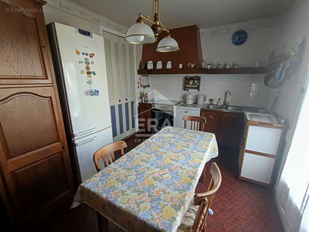 Maison à ELANCOURT