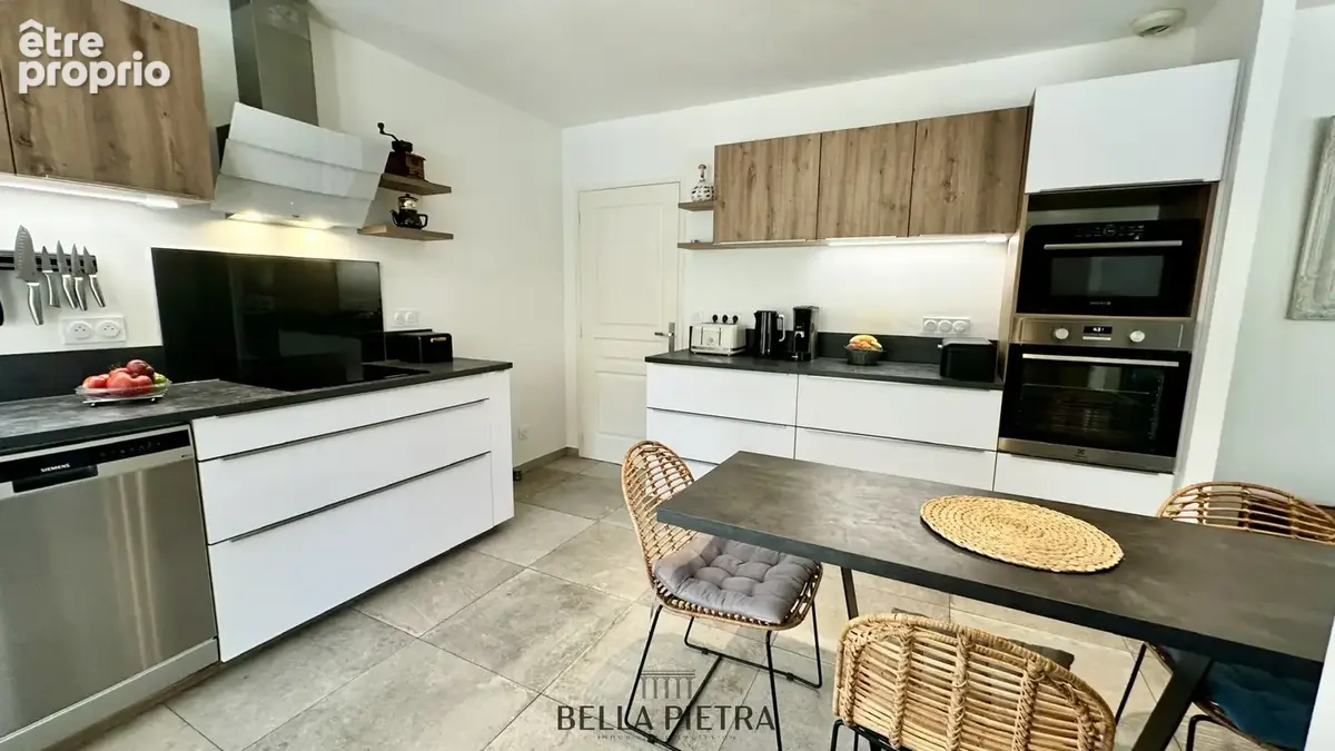 Maison 4 pièces 126 m² à vendre à Aubais (30250) - photo 3