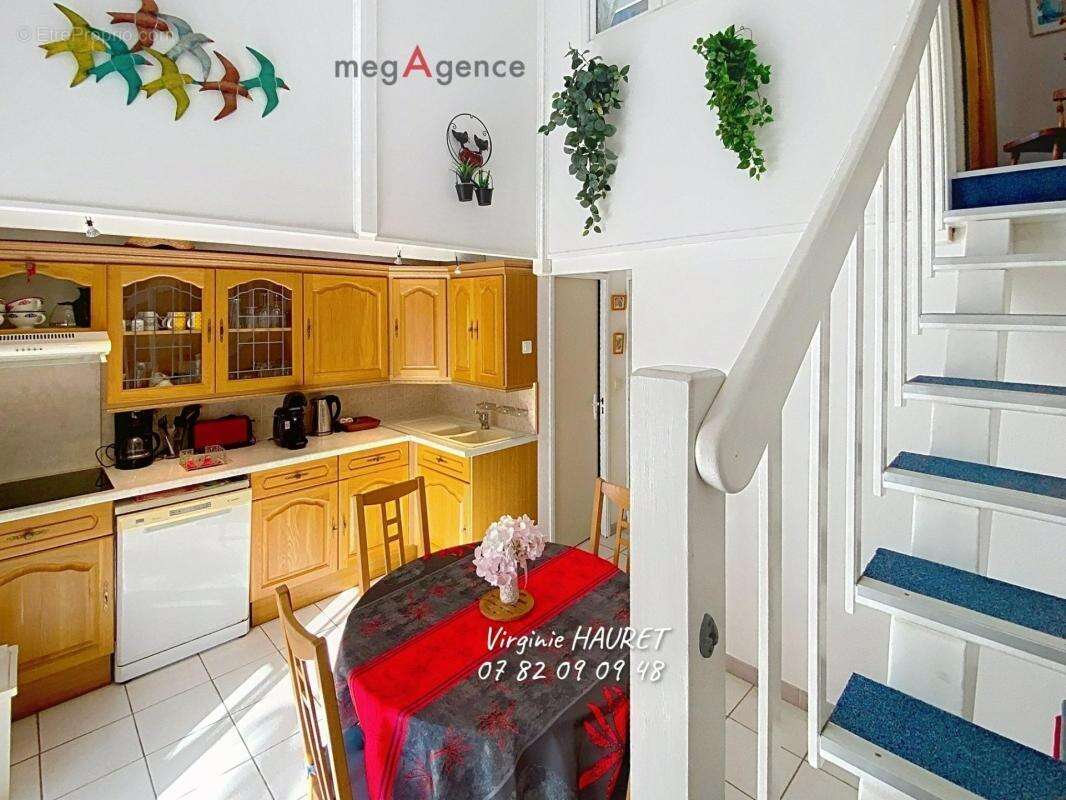 Pavillon 50m² - 3 chambres - 1 terrasse 21m² -  1 cellier - 1 place de parking - photo 7