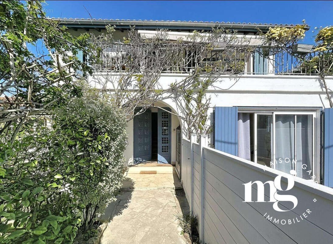 Appartement à CIBOURE