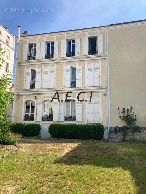 Appartement à ASNIERES-SUR-SEINE