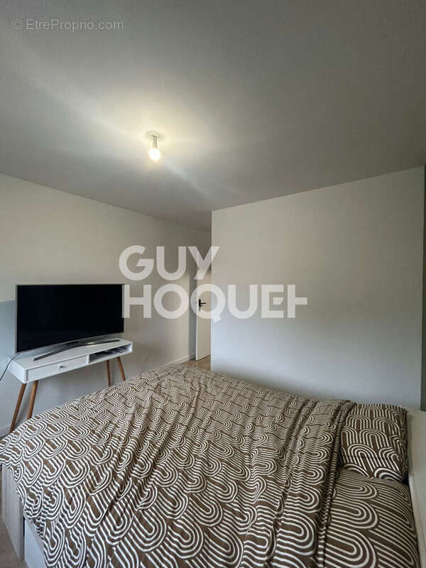 Maison à PEZILLA-LA-RIVIERE