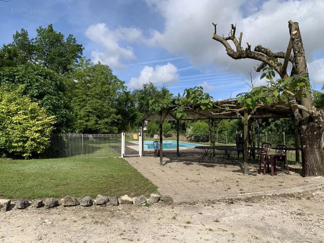 Maison en pierre avec piscine - photo 36