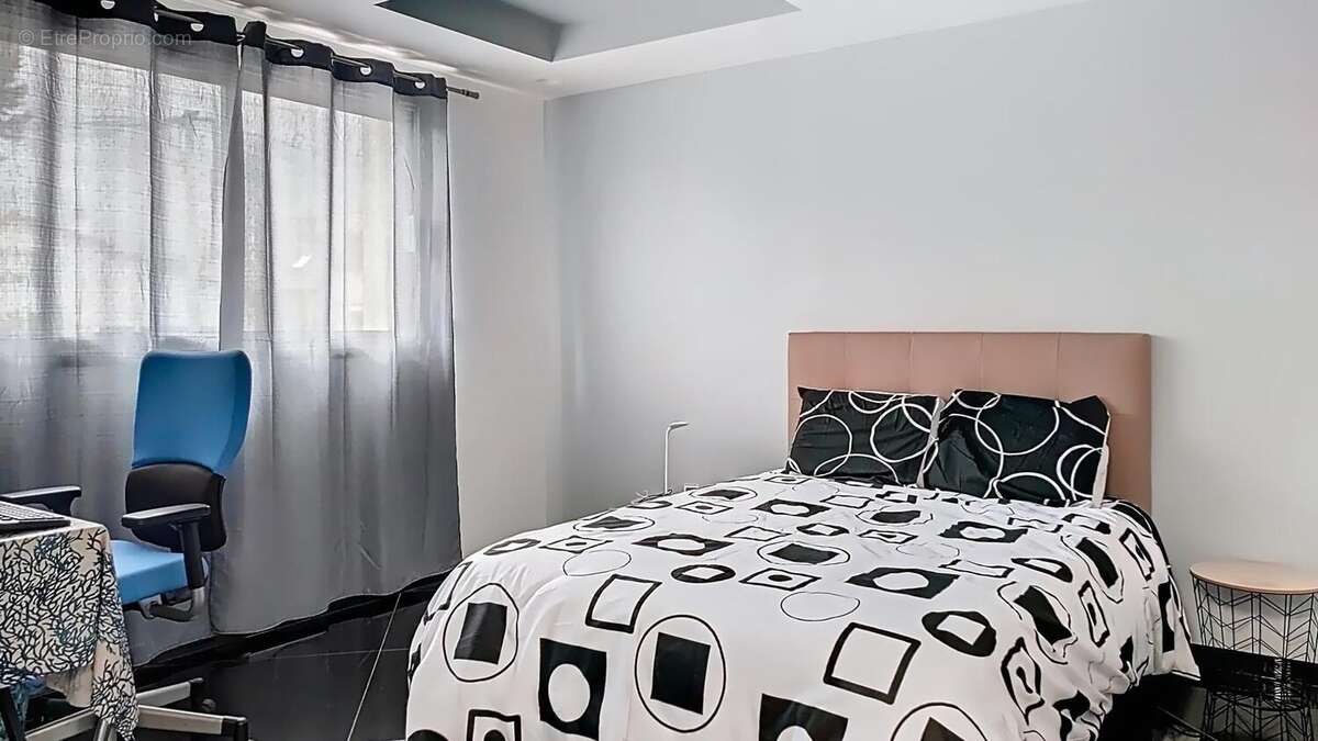 Photo 6 - Maison à CONFLANS-SAINTE-HONORINE