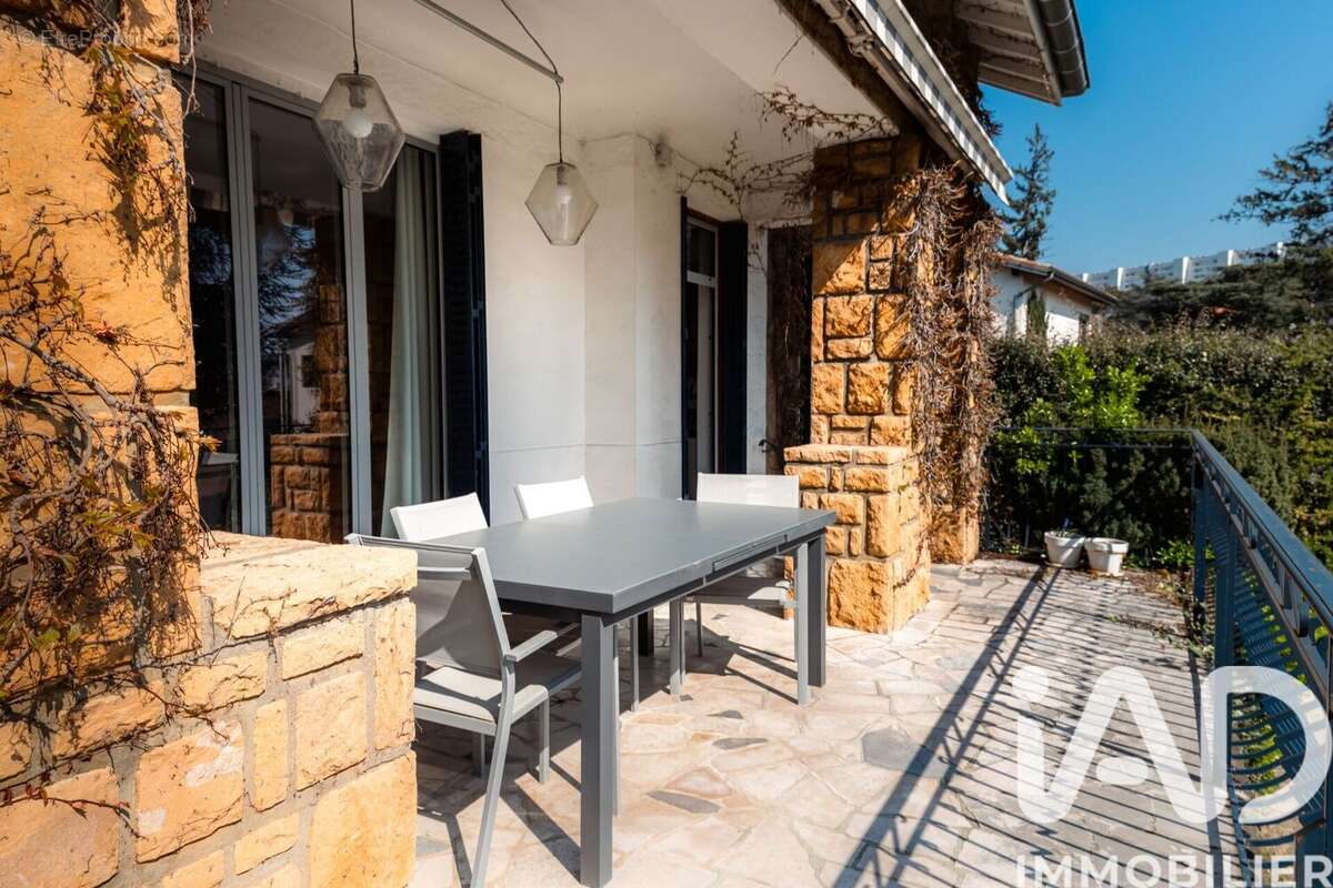 Photo 4 - Maison à ECULLY