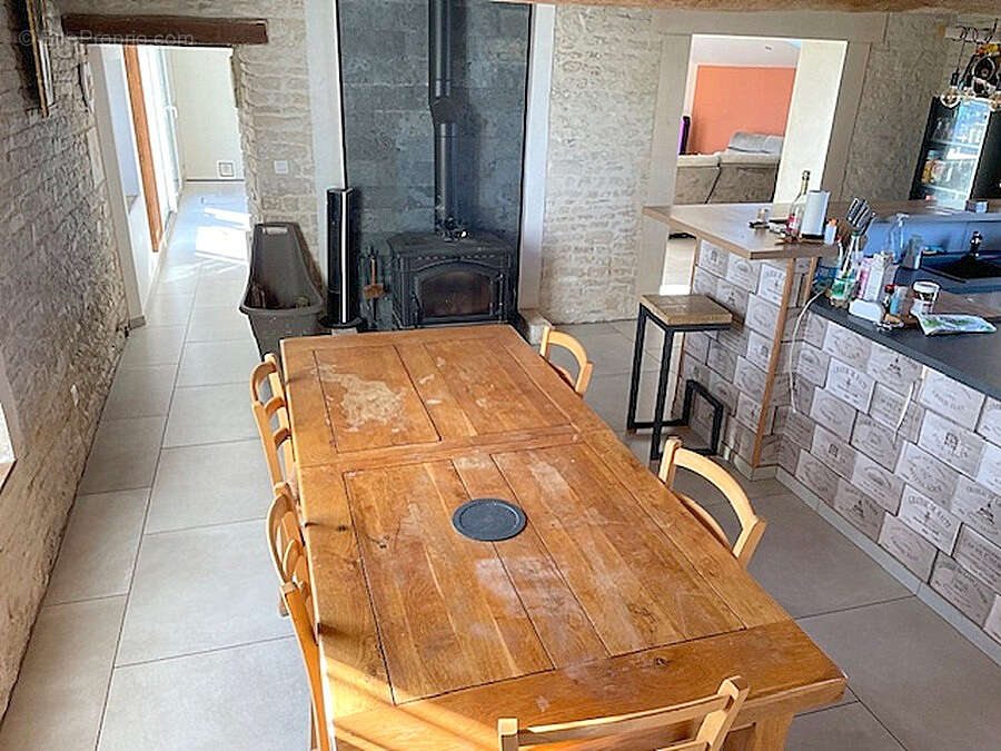 Maison à LA RONDE