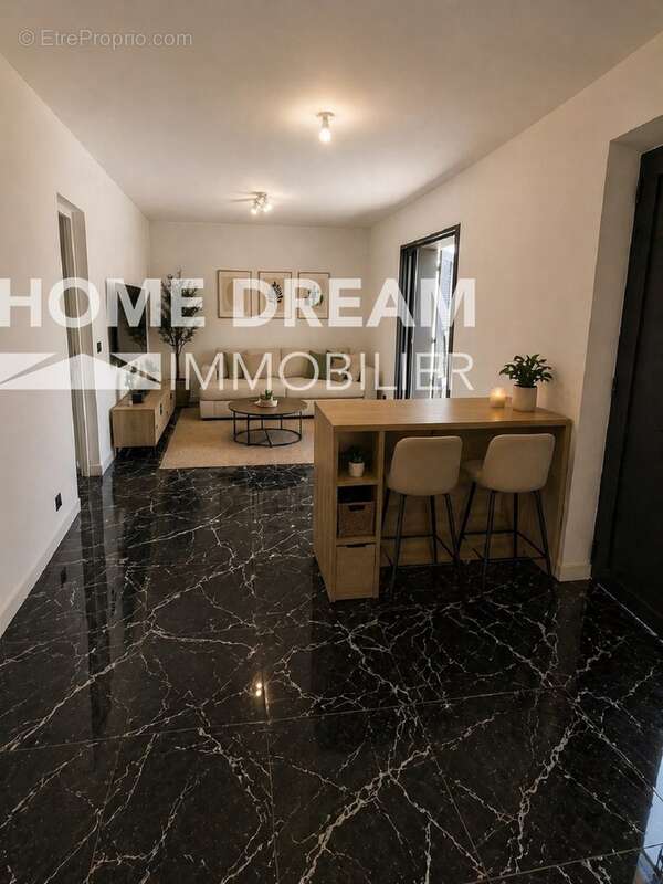 Appartement 47 m² à Toulon  - photo 9
