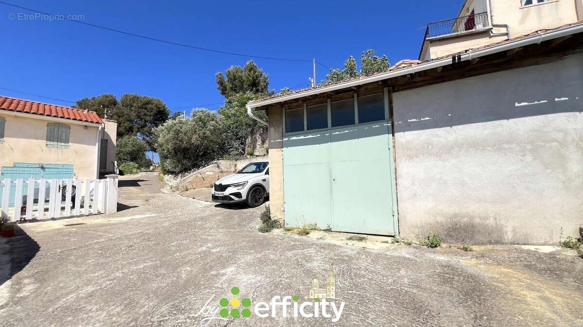Maison à MARSEILLE-13E