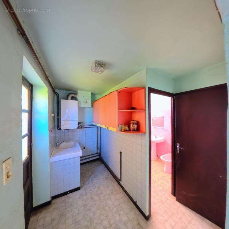 Maison à CHAVANOZ