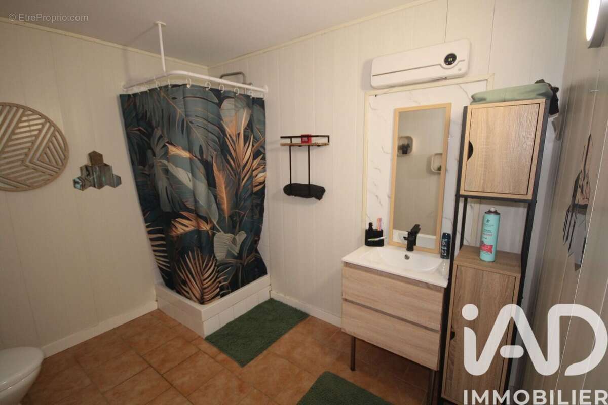 Maison 180 m² à Saint-Martial  - photo 6