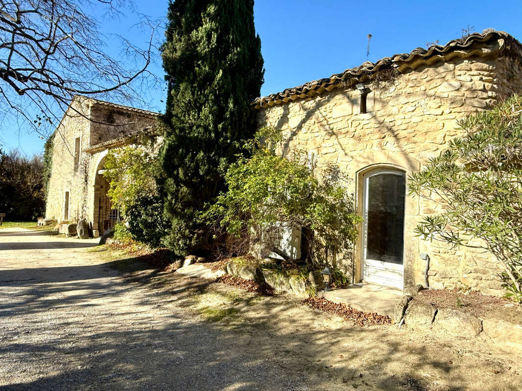 Maison à GRIGNAN