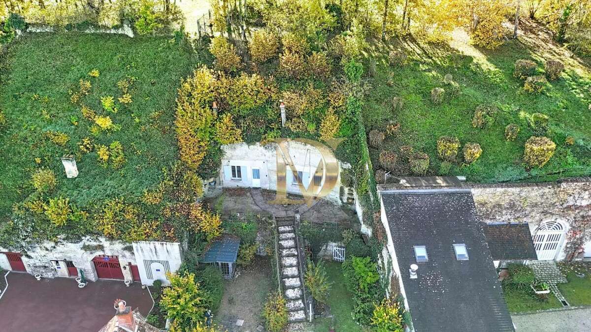 Maison à FAVEROLLES-SUR-CHER