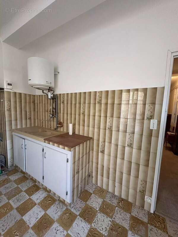 Maison à SAINT-LAURENT-DU-VAR