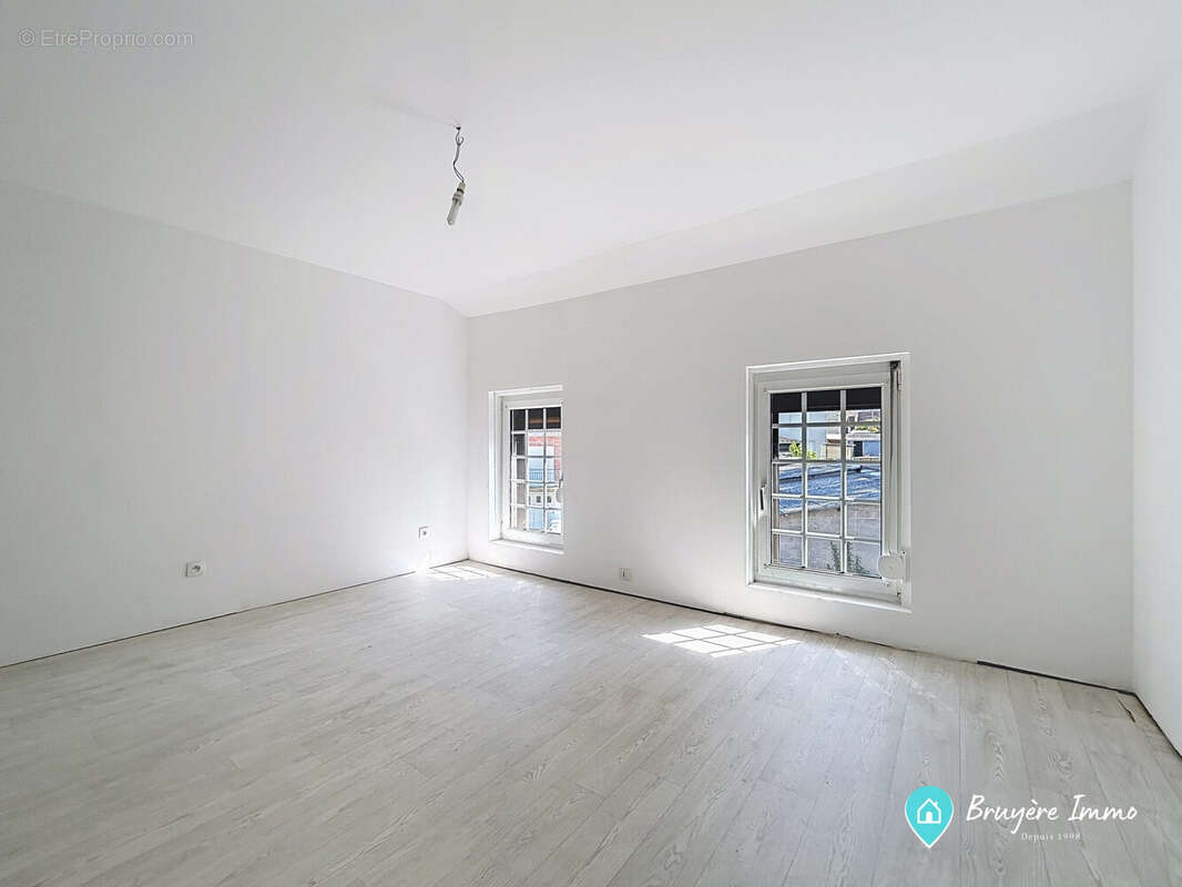 Maison 70 m² à Louvroil  - photo 6