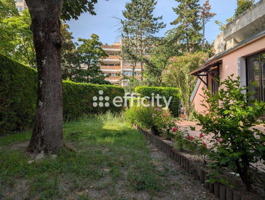 Appartement à EPINAY-SUR-SEINE