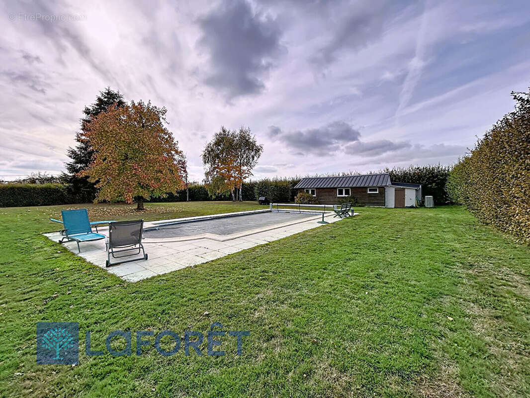 Maison à LES BAUX-DE-BRETEUIL