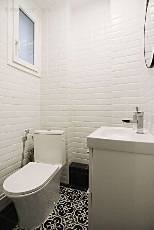 Appartement à PARIS-18E