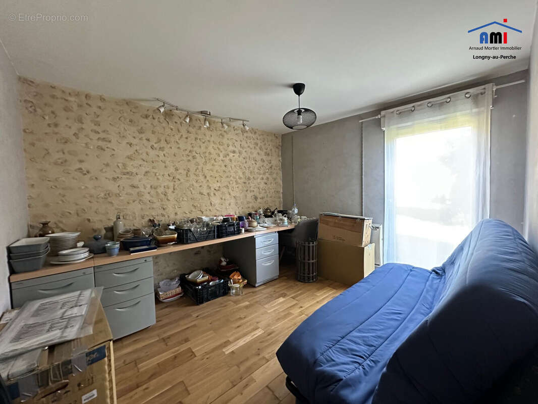 Maison à LONGNY-AU-PERCHE