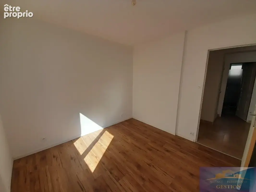 Appartement de type 3 de 66 m2 avec balcon et cave - photo 5