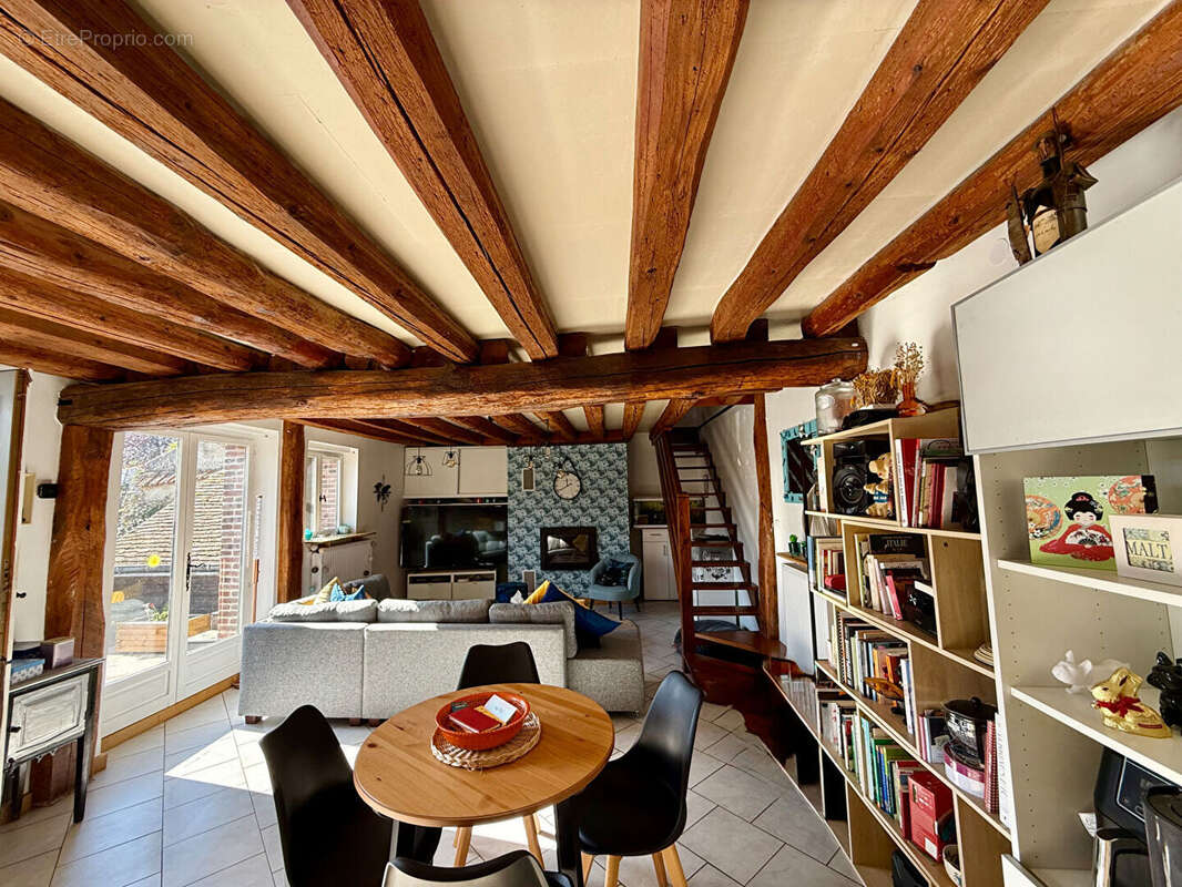 Maison à NONANCOURT