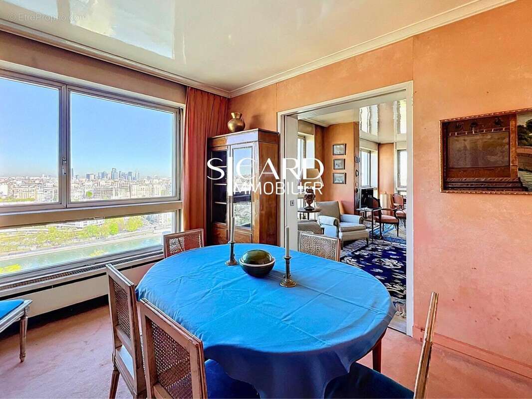 Photo 8 - Appartement à PARIS-15E