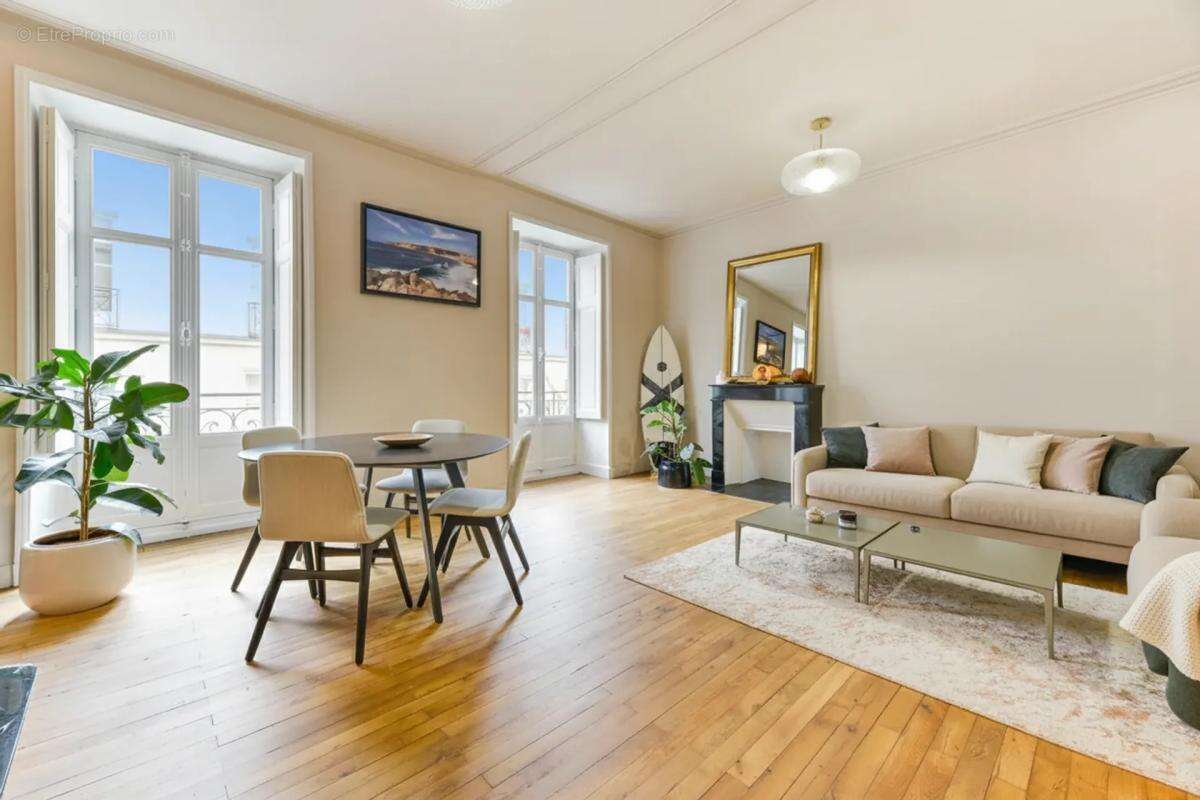 Appartement à NANTES