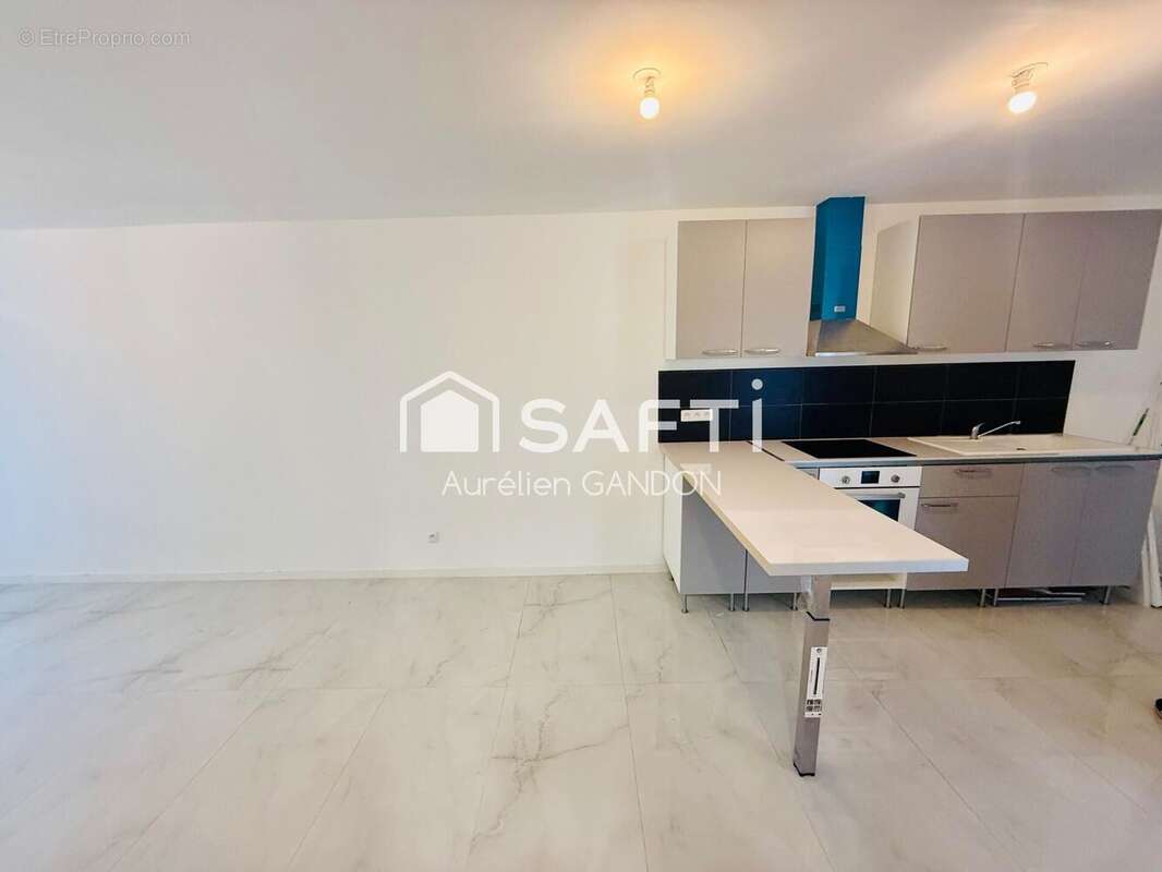 Photo 6 - Maison à JOIGNY