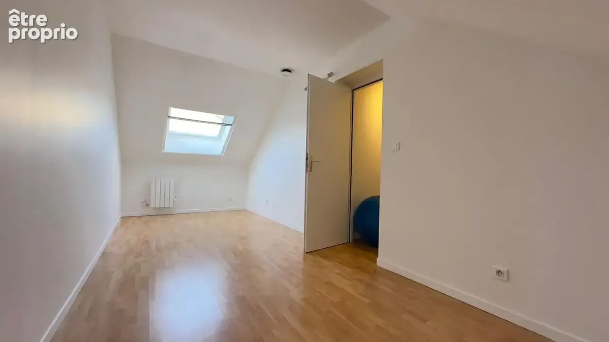 EXCLUSIVITE Maison 4 chambres, 15 mn gare a pied - photo 10