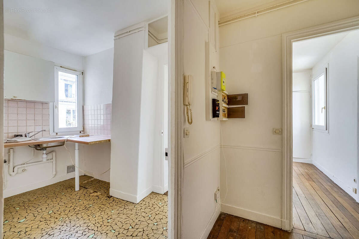 Appartement à PARIS-18E