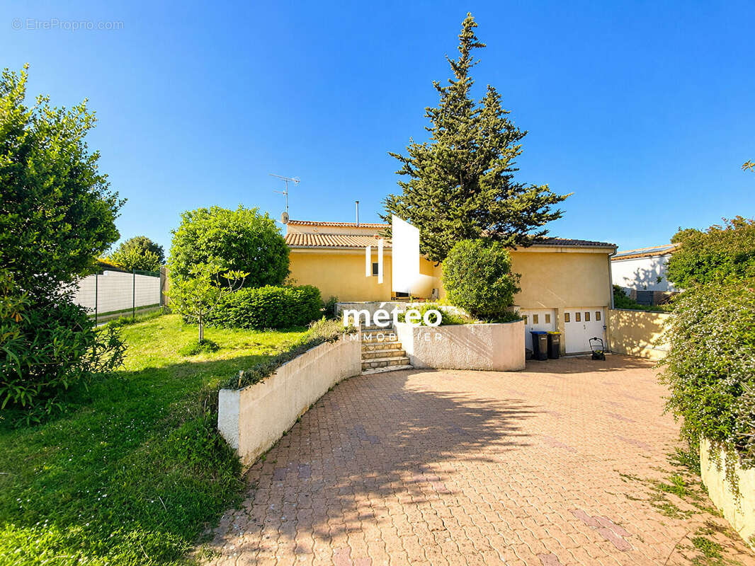Maison à ESNANDES
