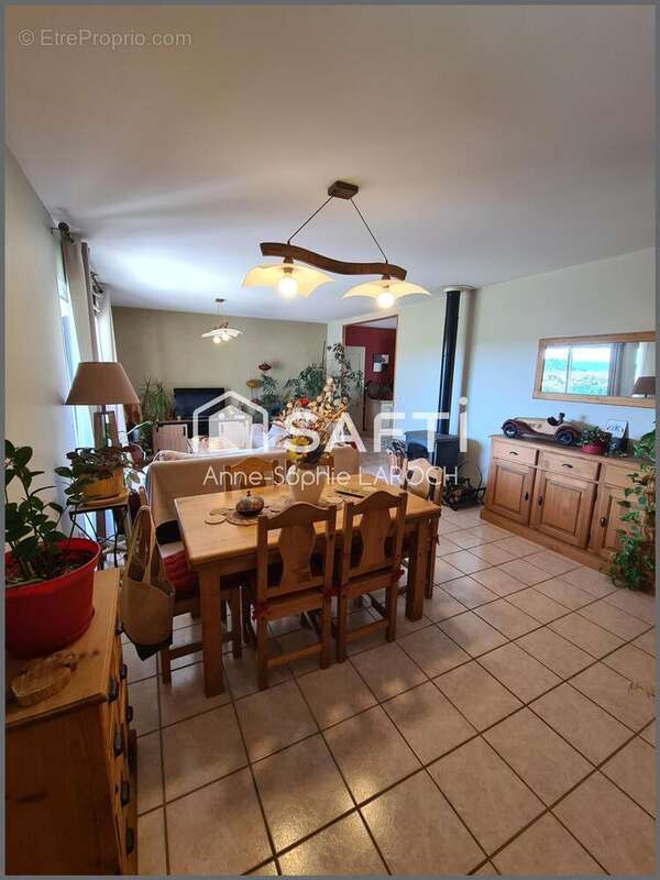 Maison 90 m² à Lagorce  - photo 7