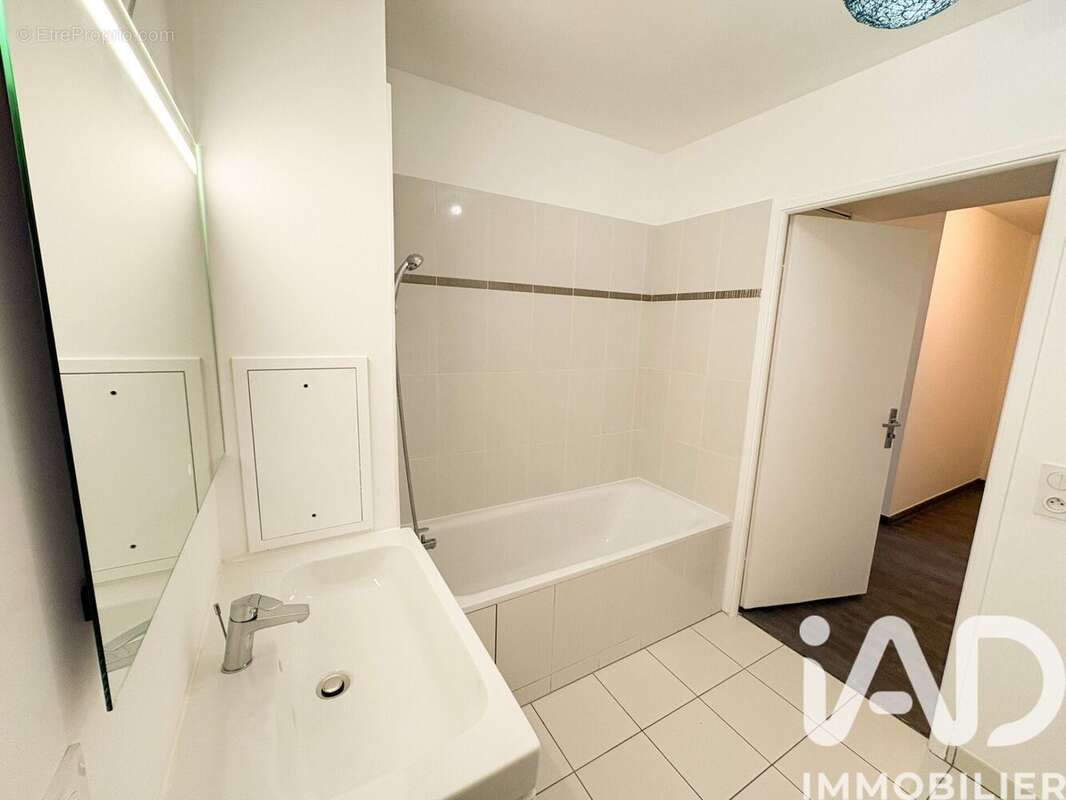 Photo 9 - Appartement à VILLIERS-LE-BEL