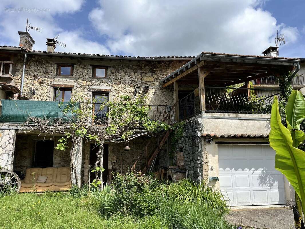 Maison à FOUGAX-ET-BARRINEUF