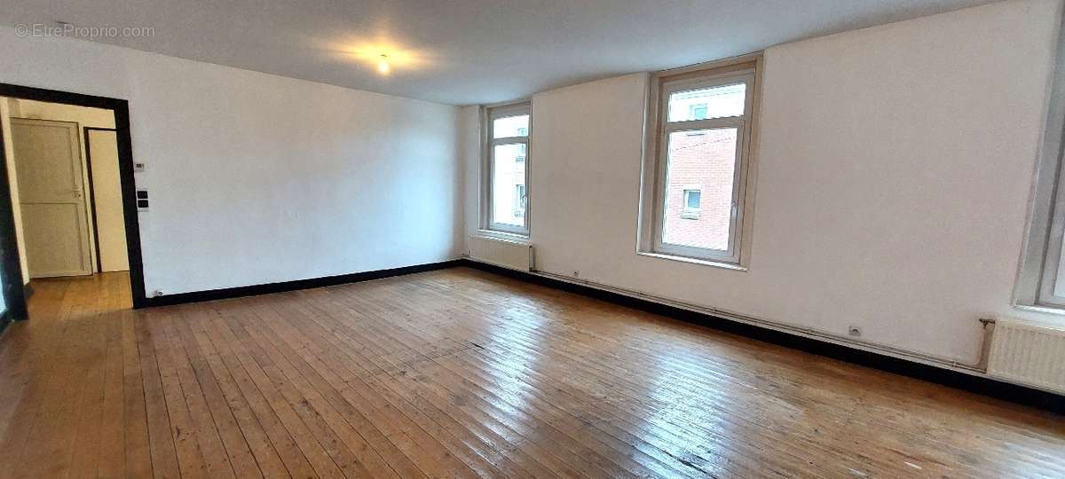 Appartement à BRUAY-LA-BUISSIERE