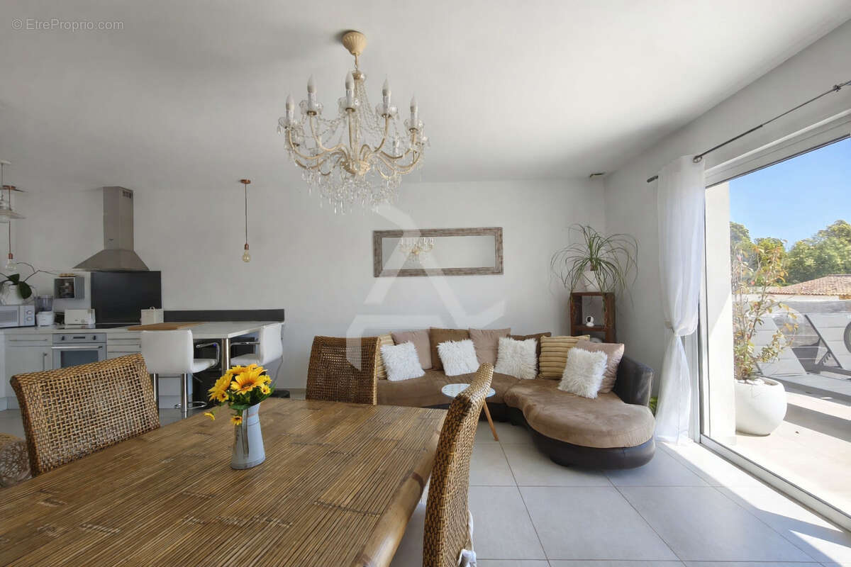 Maison à PORTO-VECCHIO