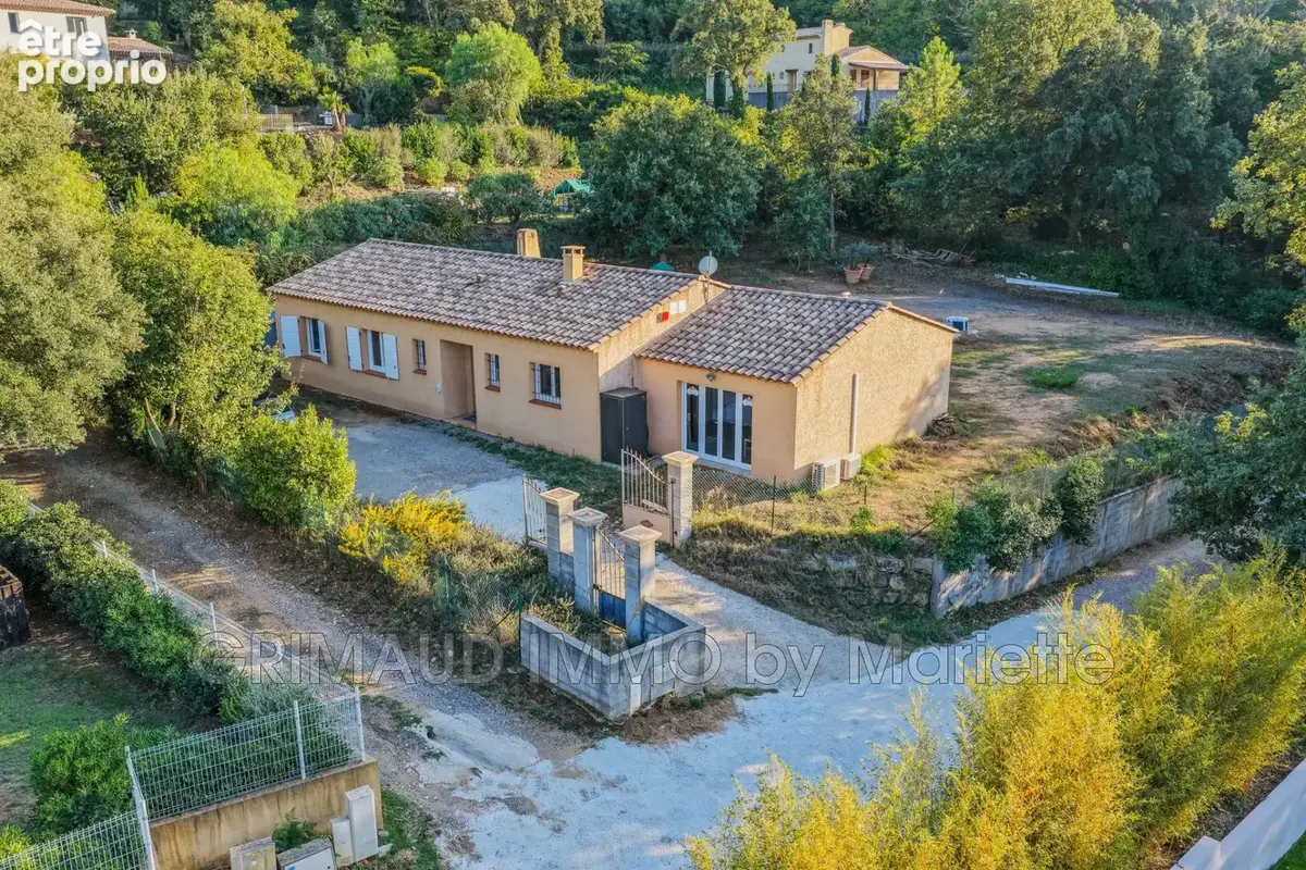 Maison 6 pièces 141 m² à vendre à La Garde-Freinet (83680) - photo 5