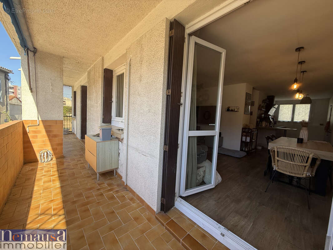 Appartement à NIMES