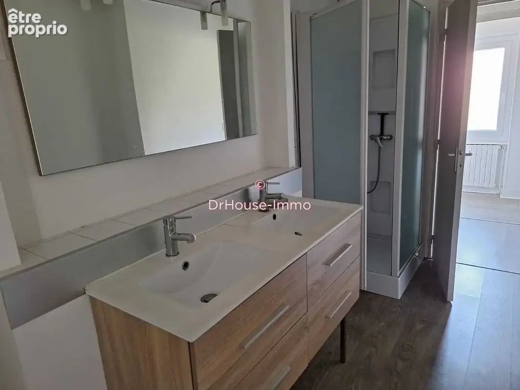 Maison 5 pièces 95 m² à vendre à Ecommoy (72220) - photo 16