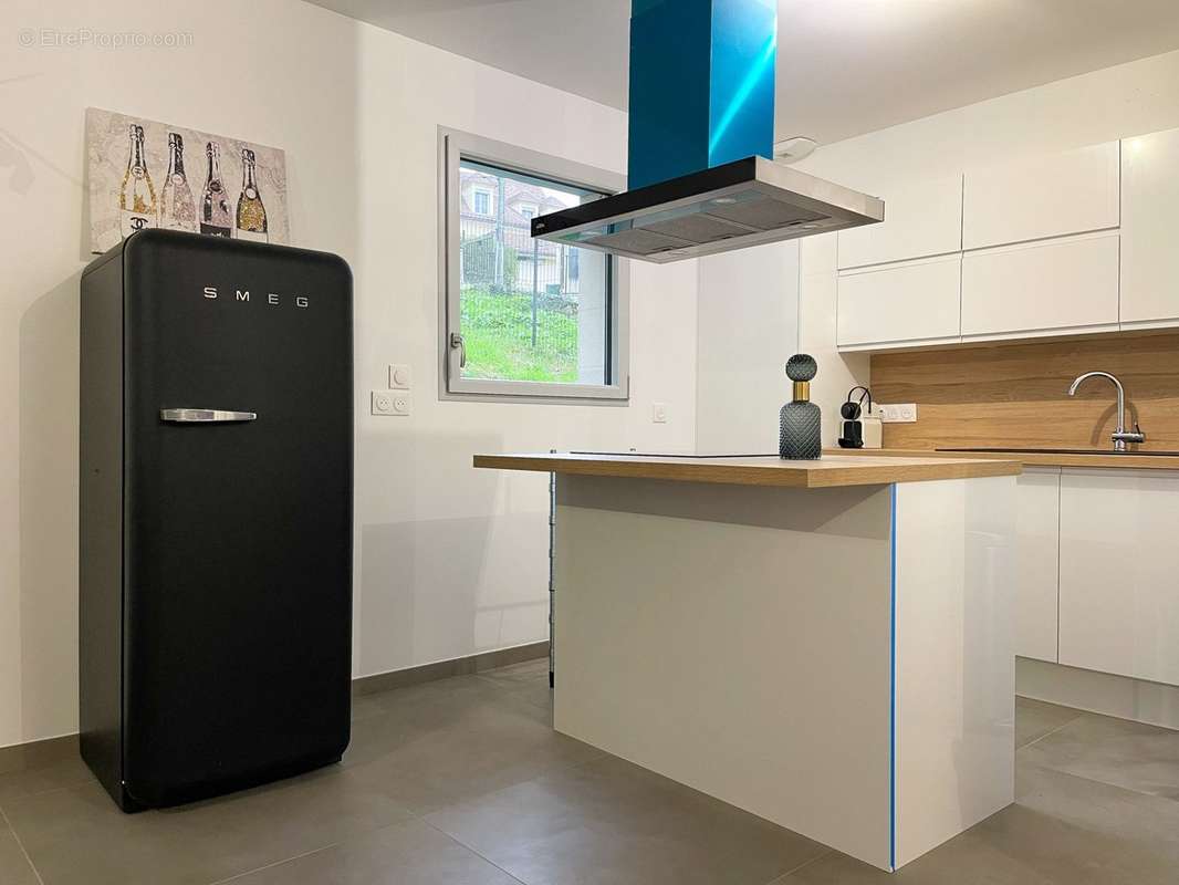 Christine &amp; Marc Stanord Palmer Immobilier - Maison à LINAS