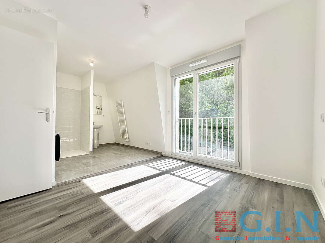 Appartement t4 / secteur est - photo 15