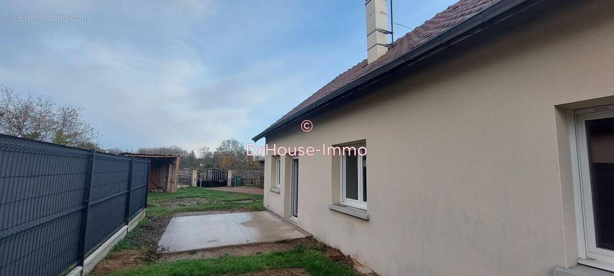 Maison à BARBEREY-SAINT-SULPICE