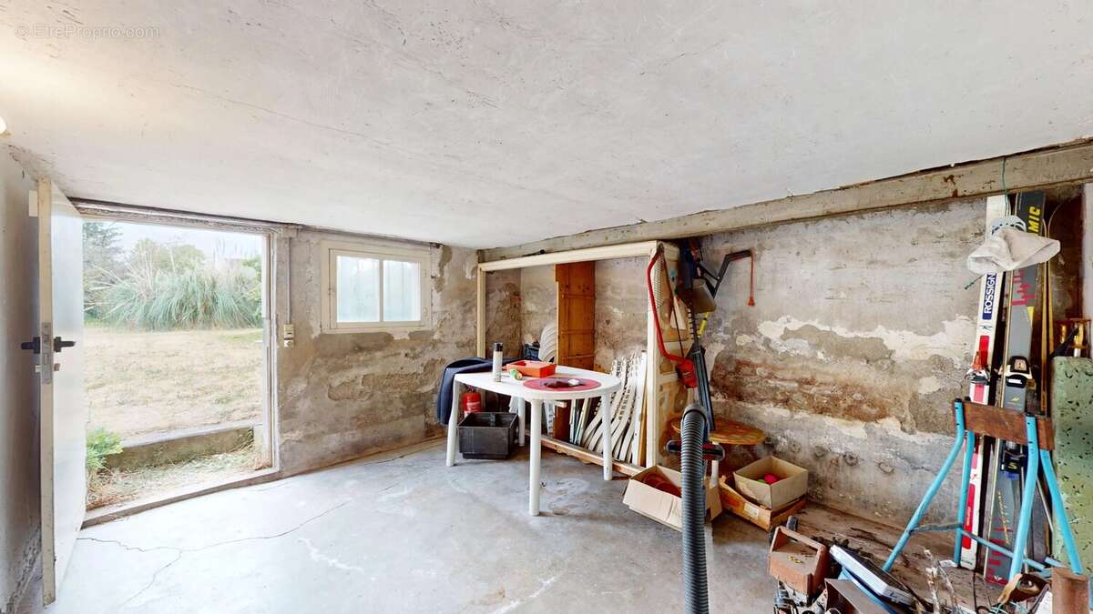 Maison 100 m² à Montfermeil  - photo 18