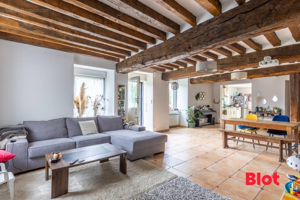 Maison à VISSEICHE