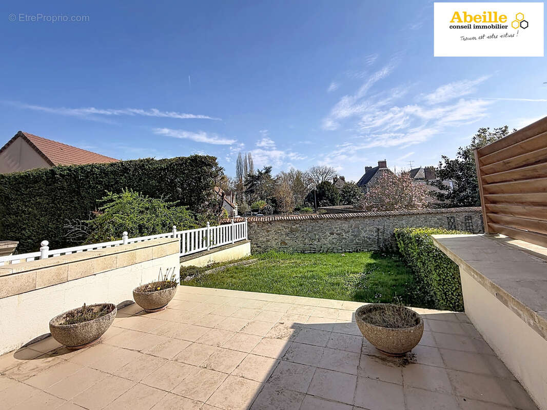 Appartement à DOURDAN