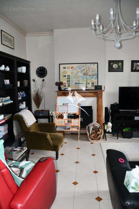 Maison à PLOUER-SUR-RANCE